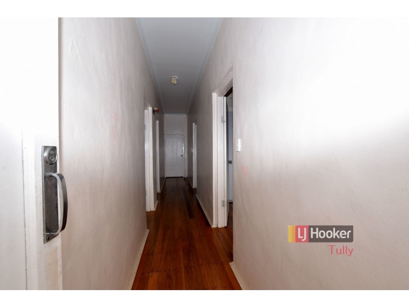 17 Blackman Street, Tully QLD 4854