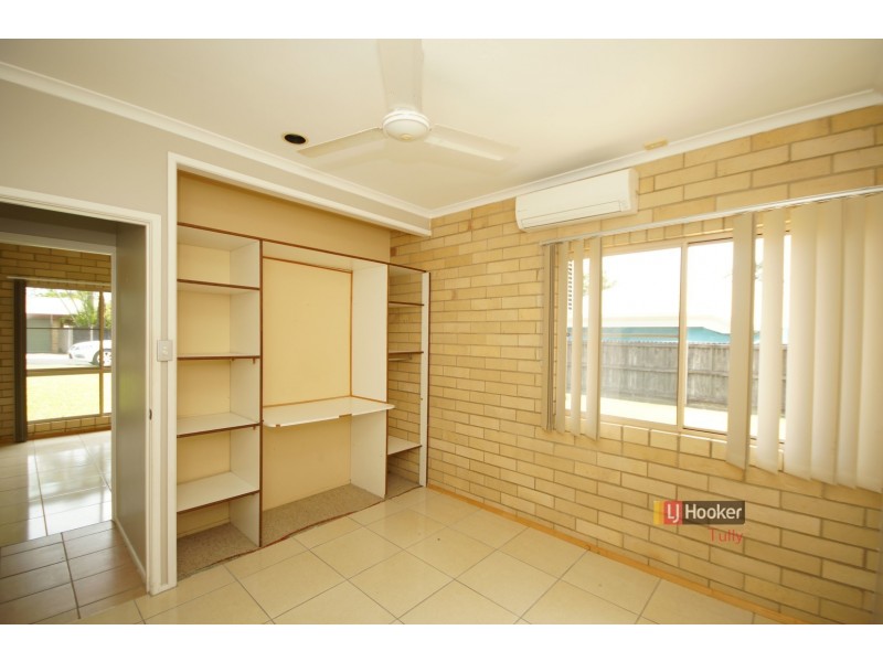 4 Dore Street, Tully QLD 4854