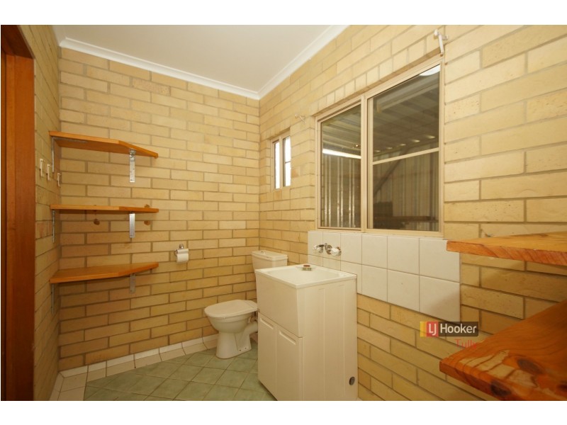 4 Dore Street, Tully QLD 4854