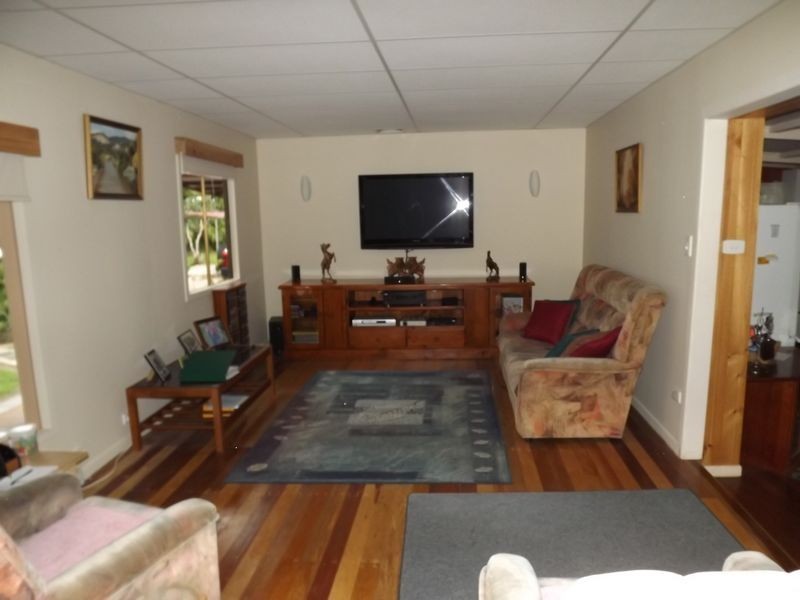 57155 Bruce Highway, Bilyana QLD 4854
