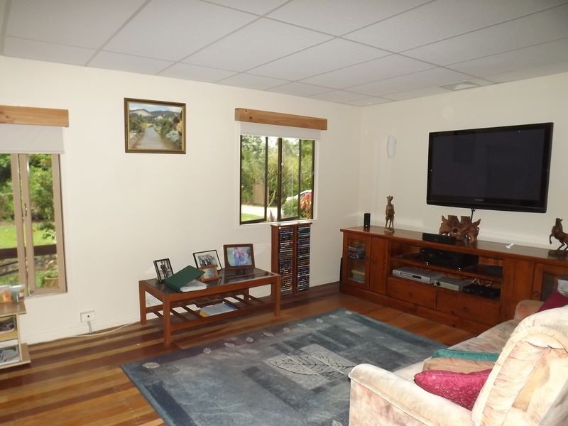 57155 Bruce Highway, Bilyana QLD 4854