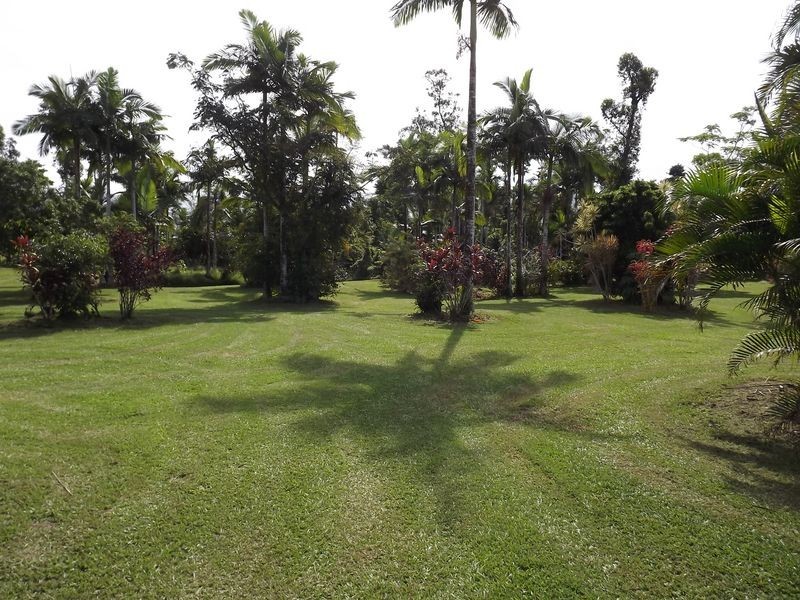 57155 Bruce Highway, Bilyana QLD 4854