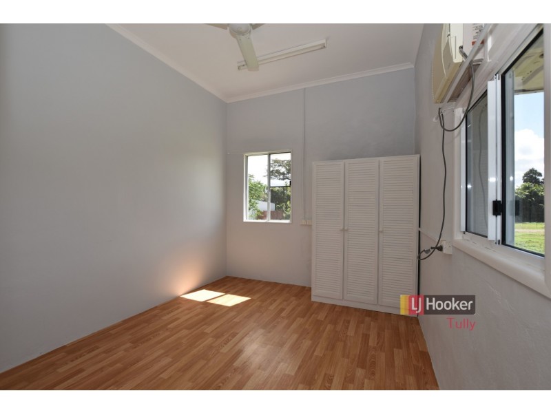 73 Aerodrome Road, Tully QLD 4854