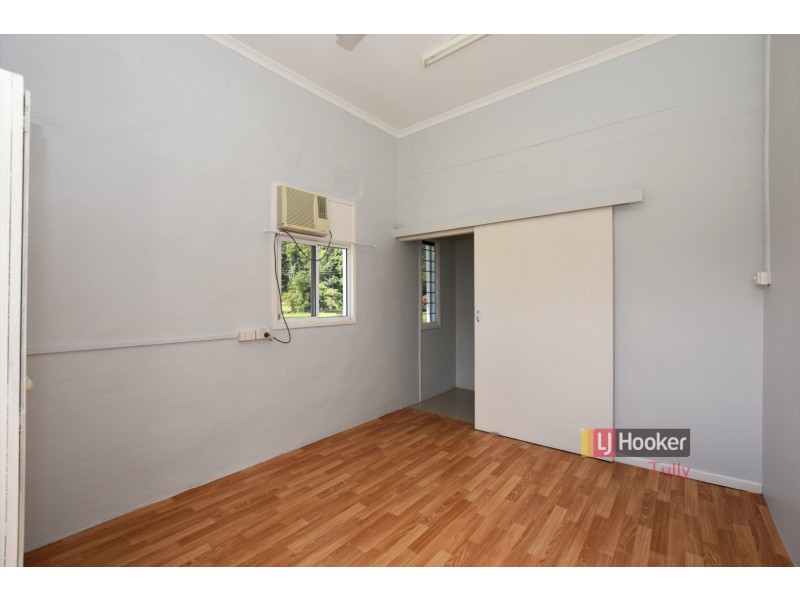 73 Aerodrome Road, Tully QLD 4854