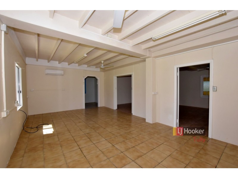 73 Aerodrome Road, Tully QLD 4854