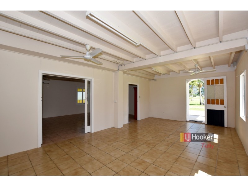 73 Aerodrome Road, Tully QLD 4854