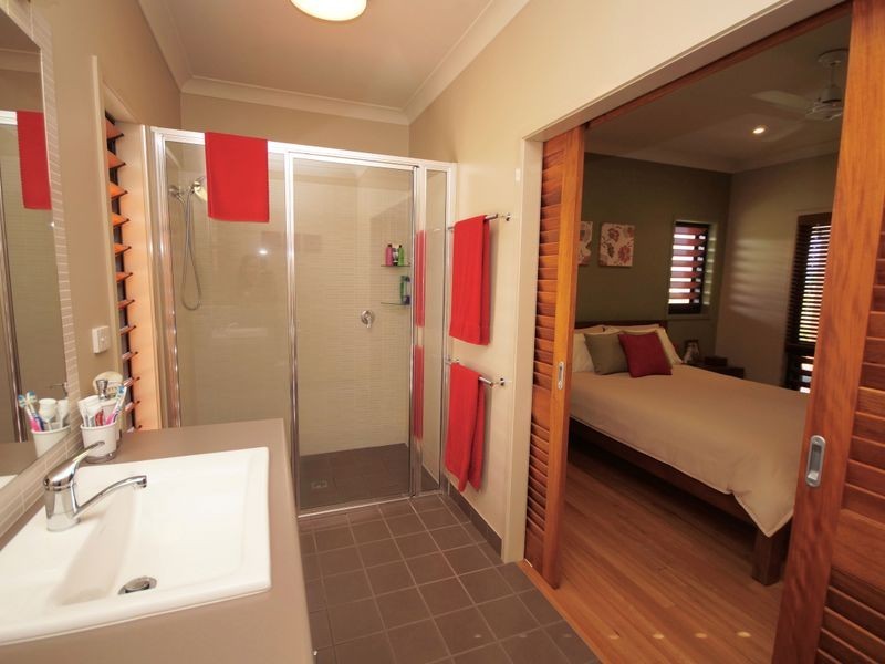 131 Old Tully Road, Tully QLD 4854