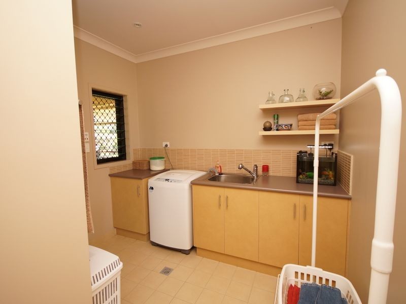 131 Old Tully Road, Tully QLD 4854