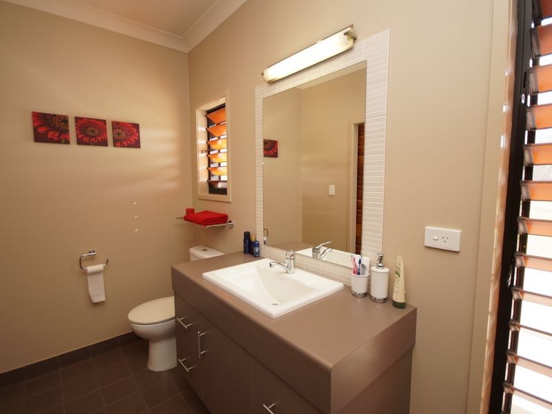 131 Old Tully Road, Tully QLD 4854