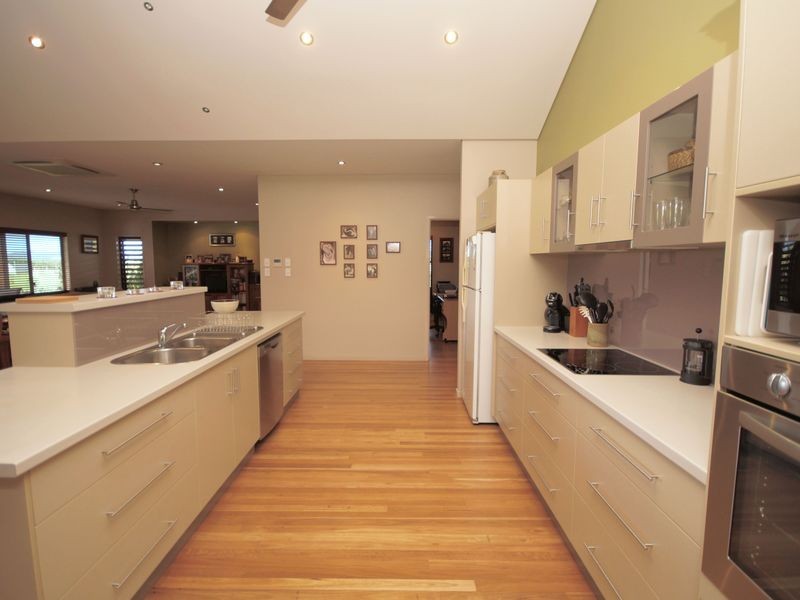 131 Old Tully Road, Tully QLD 4854