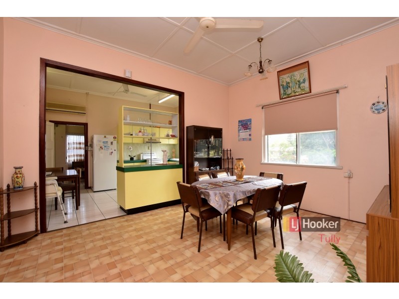 44 Ash Street, Goondi Bend QLD 4860