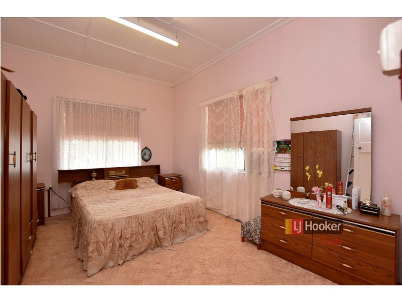 44 Ash Street, Goondi Bend QLD 4860