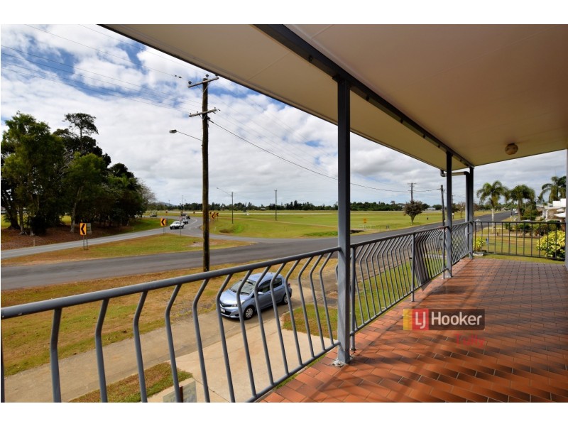 44 Ash Street, Goondi Bend QLD 4860