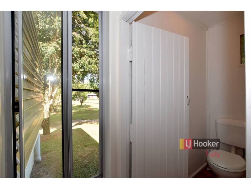 2 Riley Street, Tully QLD 4854
