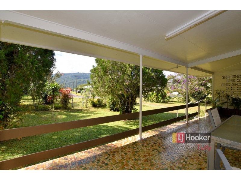 2 Riley Street, Tully QLD 4854