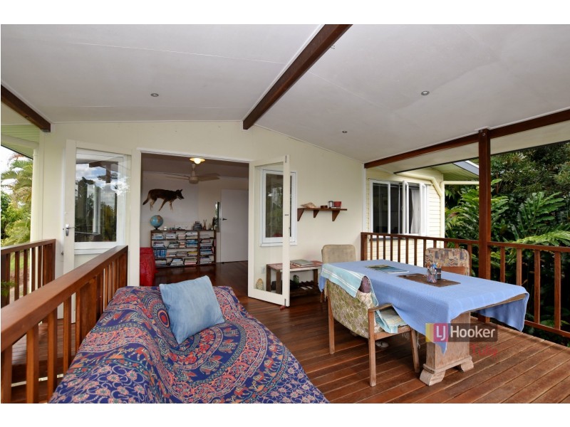 24 Hyatt Street, Tully QLD 4854