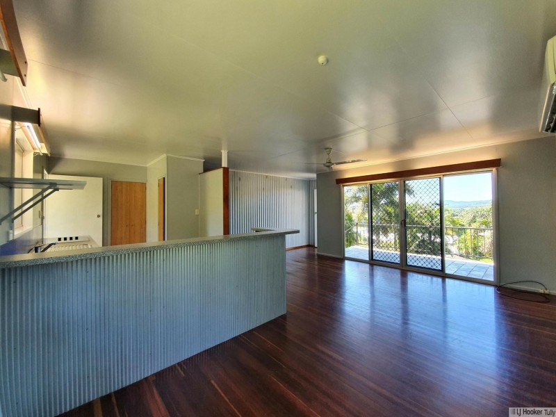 13 Hielscher Street, Tully QLD 4854