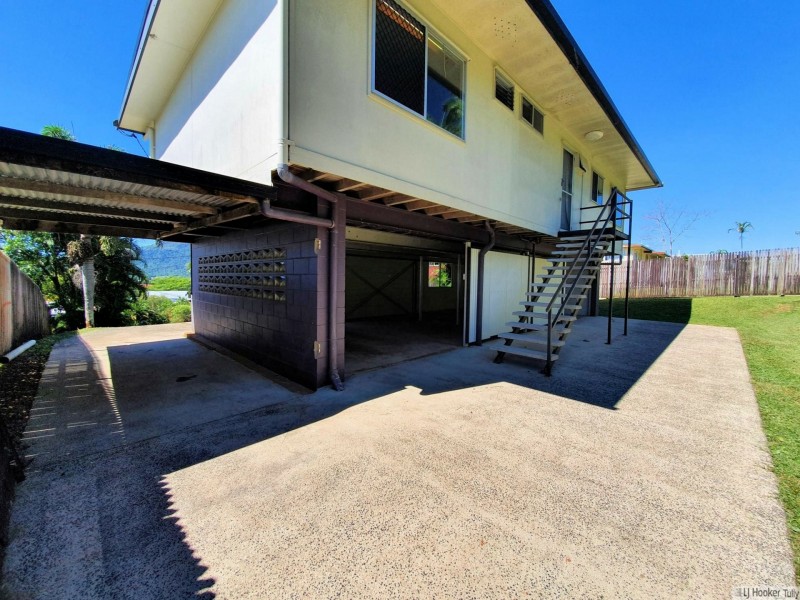 13 Hielscher Street, Tully QLD 4854