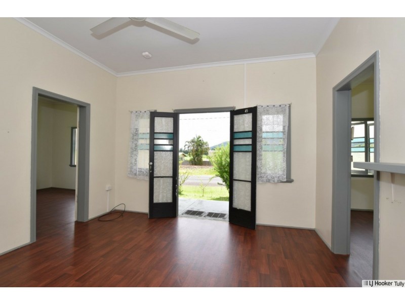 45 Murray Street, Tully QLD 4854