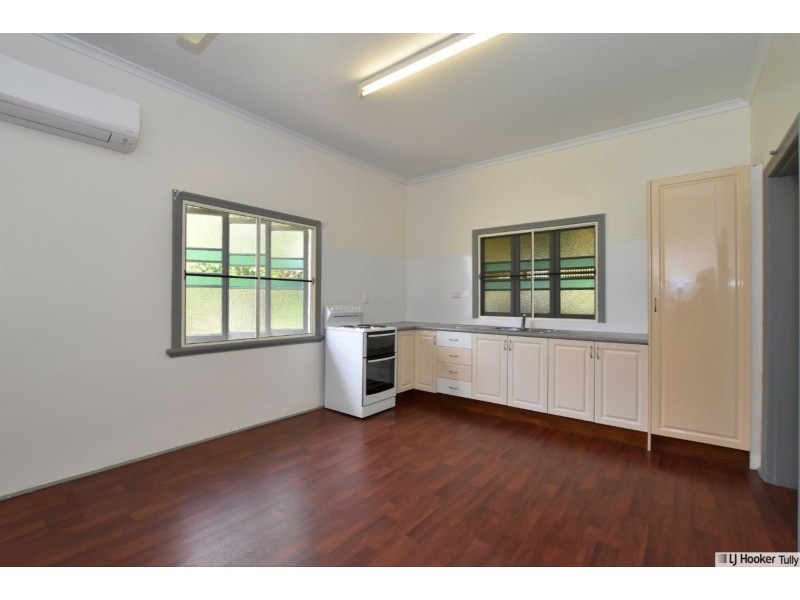 45 Murray Street, Tully QLD 4854