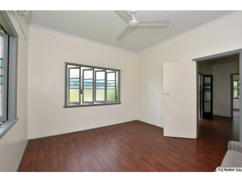 45 Murray Street, Tully QLD 4854