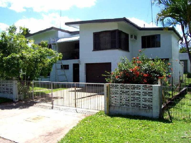 3 Thomas Court, Bulgun QLD 4854