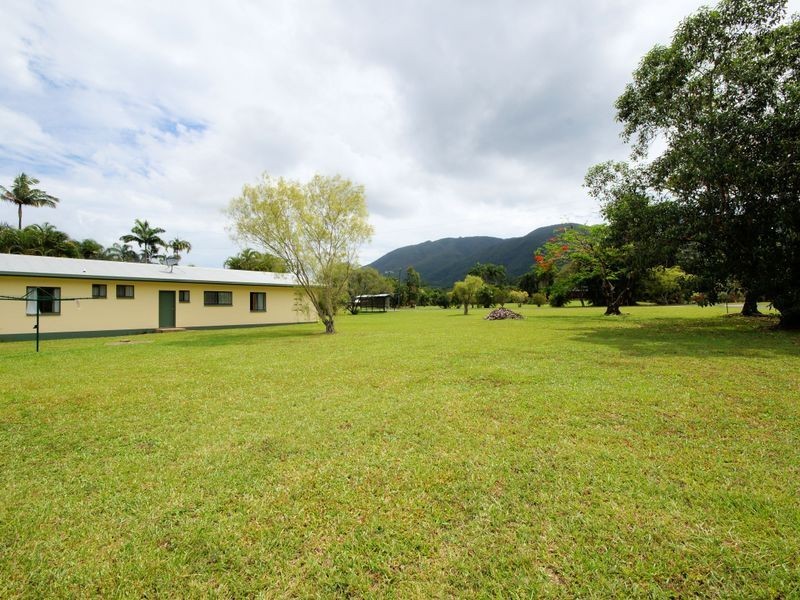 3 Thomas Court, Bulgun QLD 4854