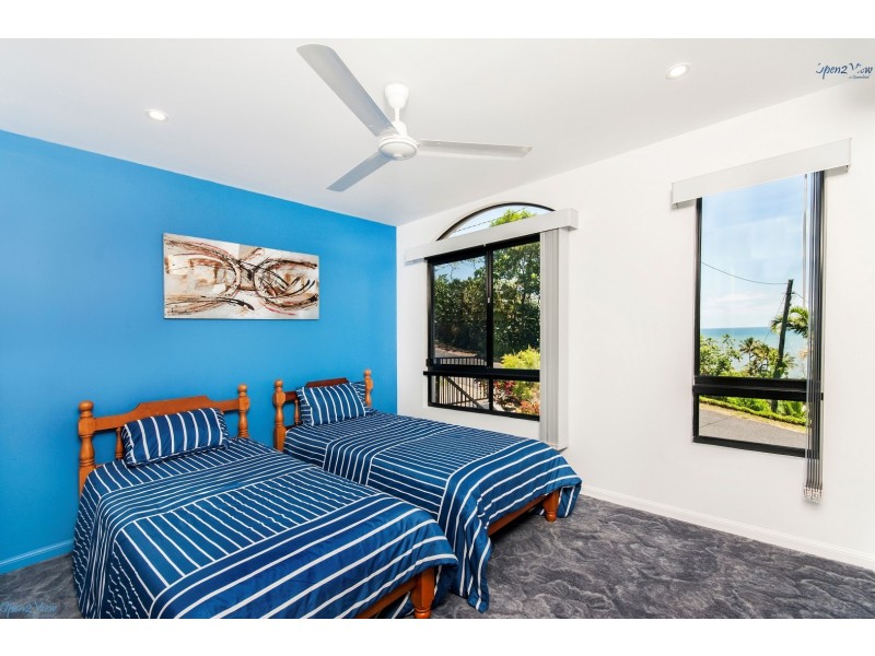 11 Maria Street, Flying Fish Point QLD 4860
