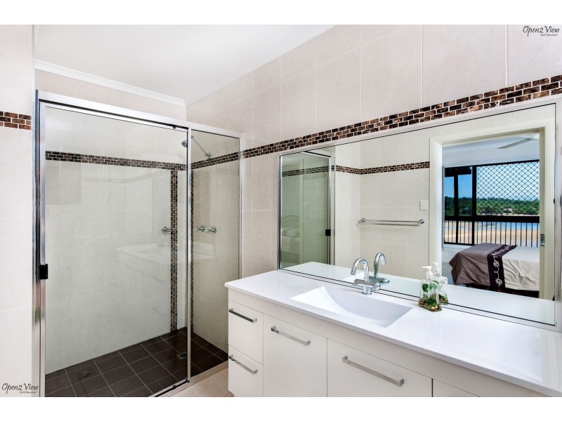 11 Maria Street, Flying Fish Point QLD 4860