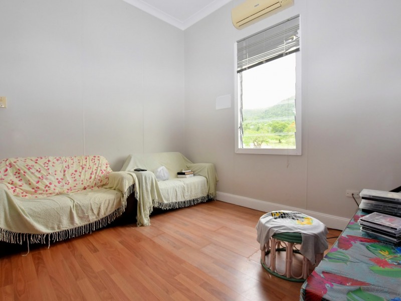 1-4/4 Campbell Street, Tully QLD 4854