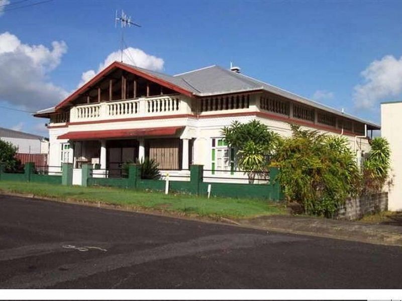 4 Plumb Street, Tully QLD 4854