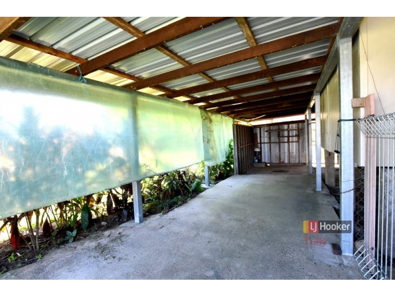 26 Davidson Road, Euramo QLD 4854