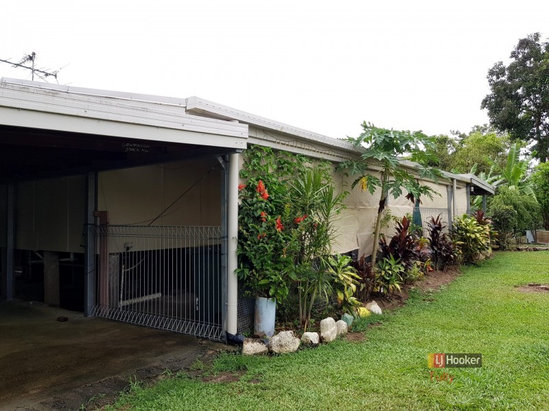 26 Davidson Road, Euramo QLD 4854