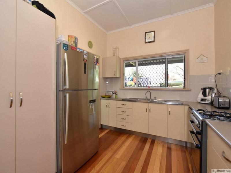 1 Vaughan Street, Tully QLD 4854