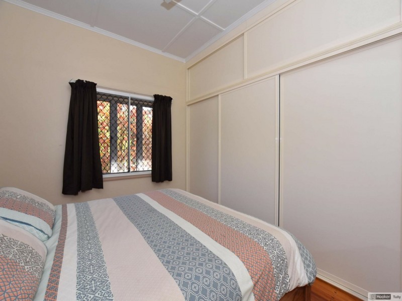 1 Vaughan Street, Tully QLD 4854
