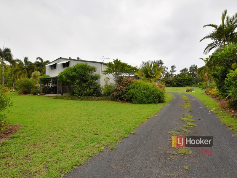 34 Paradise Palm Drive, Tully Heads QLD 4854