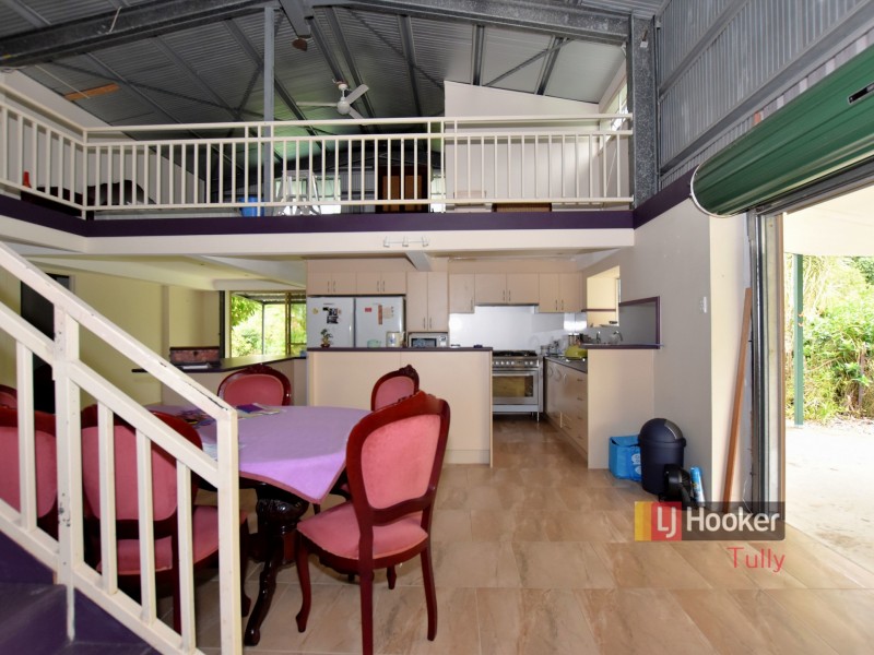 34 Paradise Palm Drive, Tully Heads QLD 4854