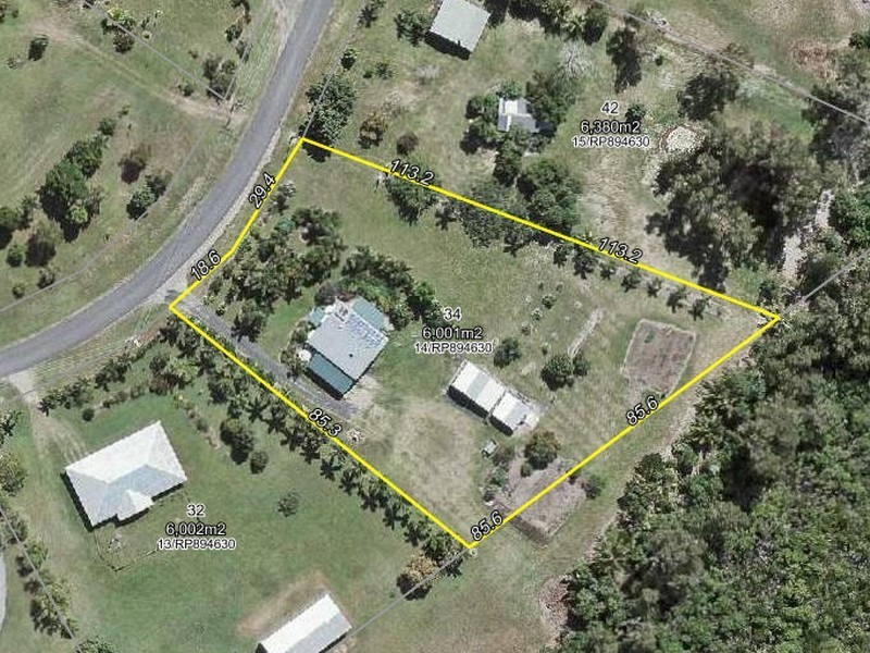 34 Paradise Palm Drive, Tully Heads QLD 4854