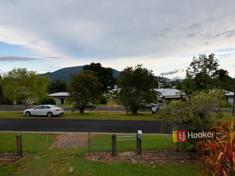 5 Brannigan Street, Tully QLD 4854