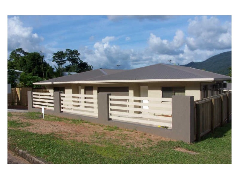 1/11 McQuillen Street, Tully QLD 4854