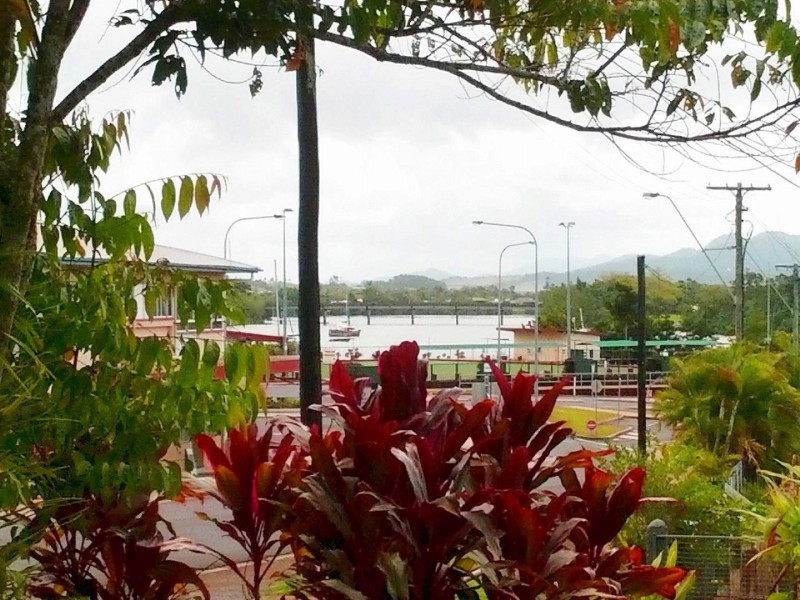 21 Mourilyan Road, East Innisfail QLD 4860