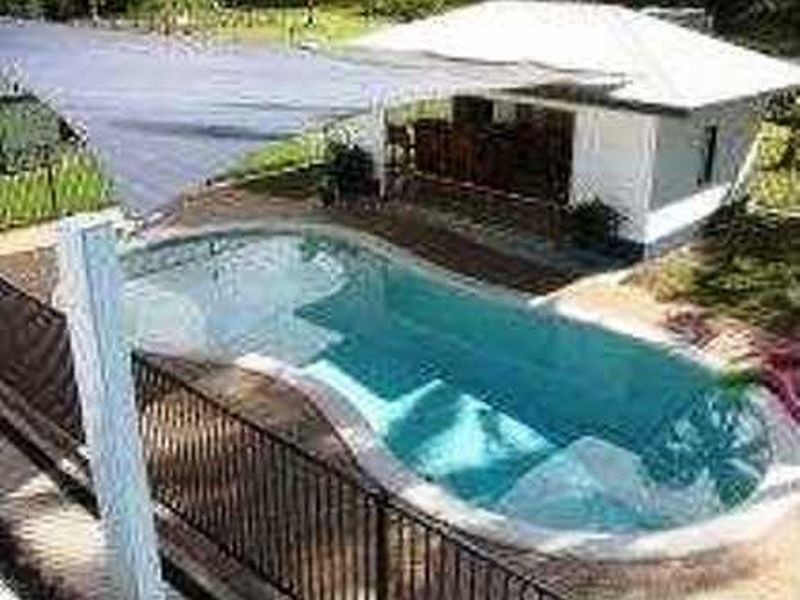 lot 6 RUBY CR, Tully QLD 4854