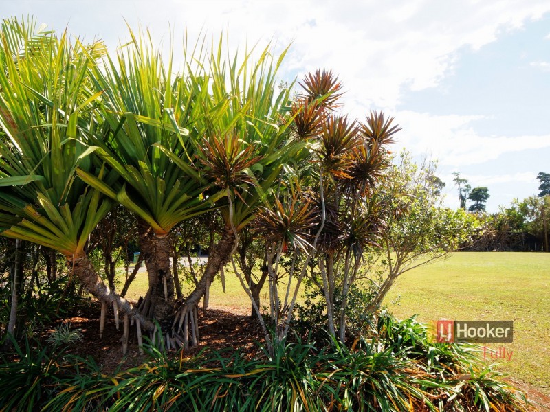 26 Rise Crescent, Mission Beach QLD 4852
