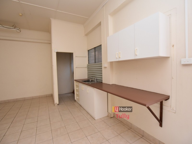 45 Bryant Street, Tully QLD 4854