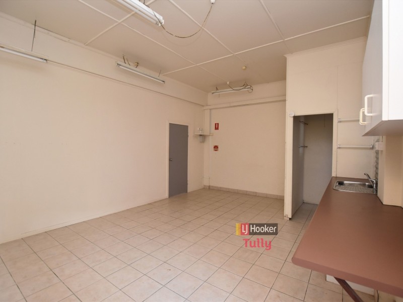 45 Bryant Street, Tully QLD 4854