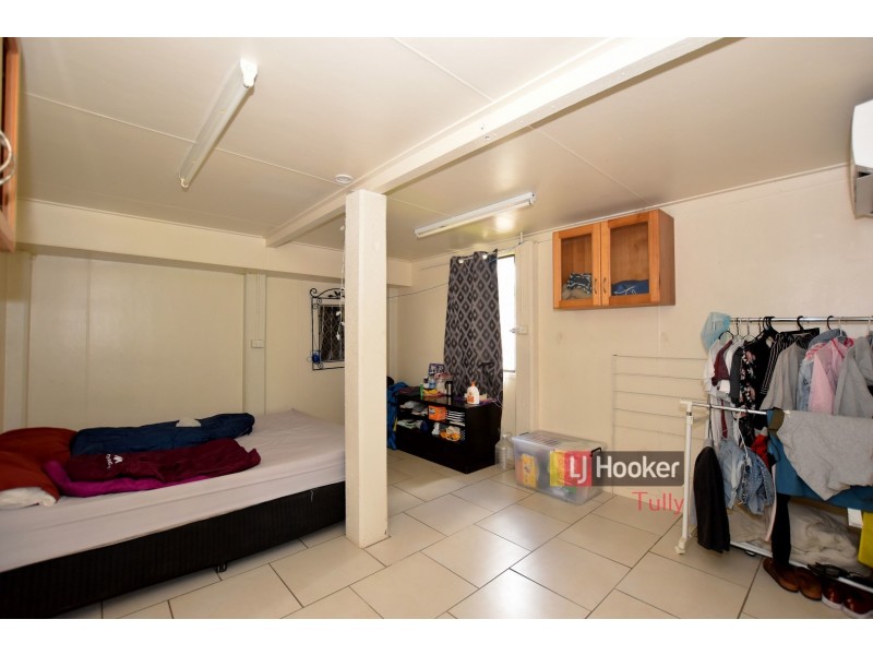 11 Trower Street, Tully QLD 4854