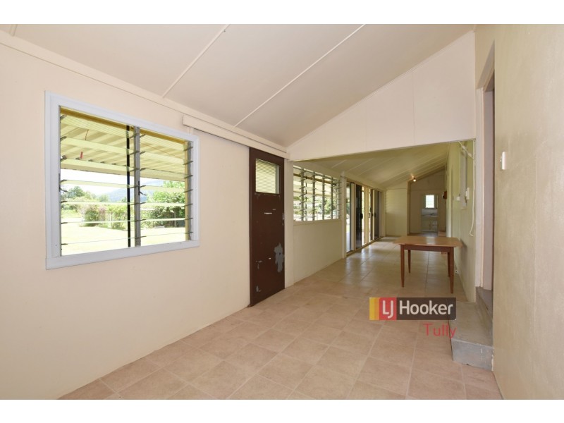 112 Old Tully Road, Birkalla QLD 4854