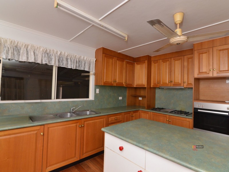 13 McDonald Street, Tully QLD 4854