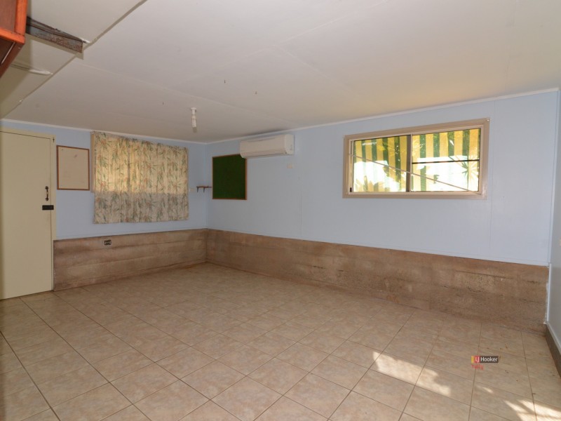 13 McDonald Street, Tully QLD 4854