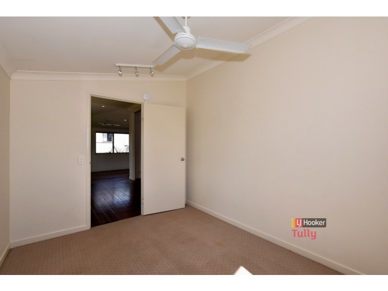 5 Blackman Street, Tully QLD 4854